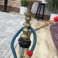 قلیان برنجی و تنه چوبی