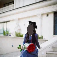 کلاه و شال فارغ التحصیلی