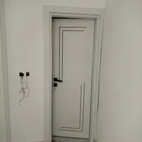 نیروی جوان.فنی.زرنگ جهت کار نصب درب