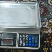 ترازو دیجیتالی ۴۰ کیلویی