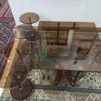 میز و گل میز شیشه ای و چوبی