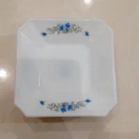 شیرینی خوری مربع