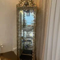 ویترین برنز
