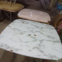 میز  محکم