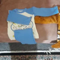 تعدادی لباس نوزاد نو ب فروش میرسد