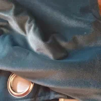 کنار پرده