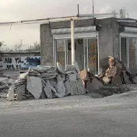 سنگ تاوه سنگ لاشه زیبایی باغ ویلایی