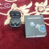 ایرپاد بادز ۲ پرو در حد با کارتن بدون ایراد