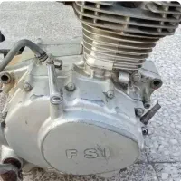 یک عدد انجین موتورسیکلت هوندا 125