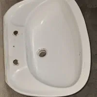 روشویی و مبل