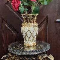 پایه گل و گلدان