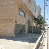 مغازه-و-انبار