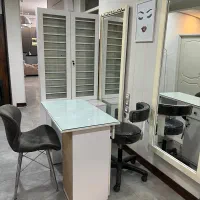 دعوت به همکاری در سالن زیبایی
