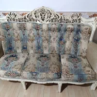 مبل سلطنتی