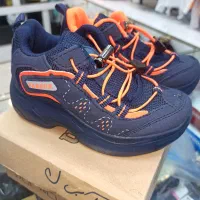 کتانی پسرانه تک سایز ۲۷ مطابق عکس