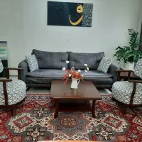 مبل 5 نفره تخت خواب شو و میز جلو مبلی و دو عددعسلی