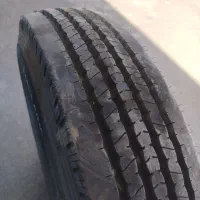 رینگ و لاستیک عقب نیسان.کاملا نو.اصلا کارنکرده