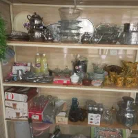 تعدادی وسایل مغازه