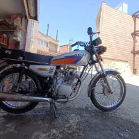 موتور سیکلت تمیز