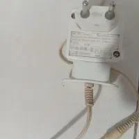 یک عدد شارژر دریل شارژی و گوشی...