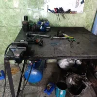 میز کار وگیره کاملا سالم