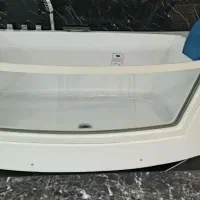 وان حمام دو نفره در حد نو بسیار تمیز
