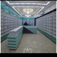 دکور داروخانه ۱پیشخوان قفسه ۳ رگال ویترین۸۸