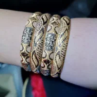 النگو طلا نو نو