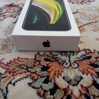 iPhone se 2020|موبایل|خمین, |دیوار