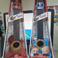 گیتار کوچک و بزرگ