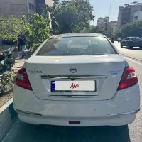 نیسان تیانا