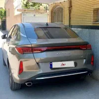 کی ام سی j7