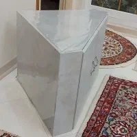 یک عدد کمد ام دی اف سه گوش