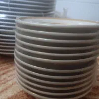 سرویس چینی سفید طلایی12نفره