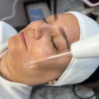 فیشیال درمانی پوست