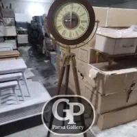 ساعت ایستاده