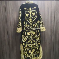 لباس سنتی دست دوز