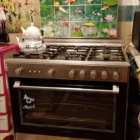 اجاق گاز پنج شعله فردار کاملا سالم