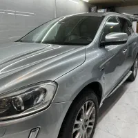 ماشین ولووxc60r مدل۲۰۱۴ بدون رنگ وتصادف