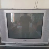 تلویزیون قدیمی شارپ ۲۱ اینچ