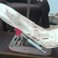 گهواره برقی نوزاد