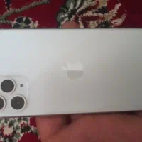 ایفون۱۱فرو