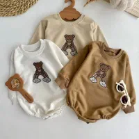 خرید گروهی لباس بچگانه