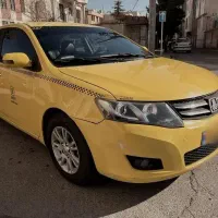 اریو تاکسی  سالم