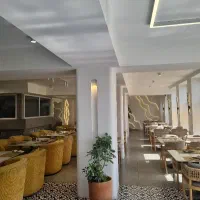 استخدام سرآشپز ایرانی