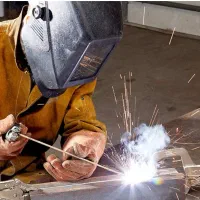 جوشکاری و برقکاری ،تعمیرآبگرمکن وسبک سازی،دروپنجره