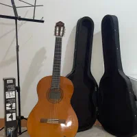 گیتار یاماها C40