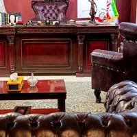 وکیل پایه یک دادگستری مرکز (تهران)