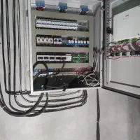 برق کار صنعتی و ساختمان با مدرک مهندسی برق