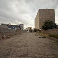 زمیین تجاری بر بلوار دانش آموز.